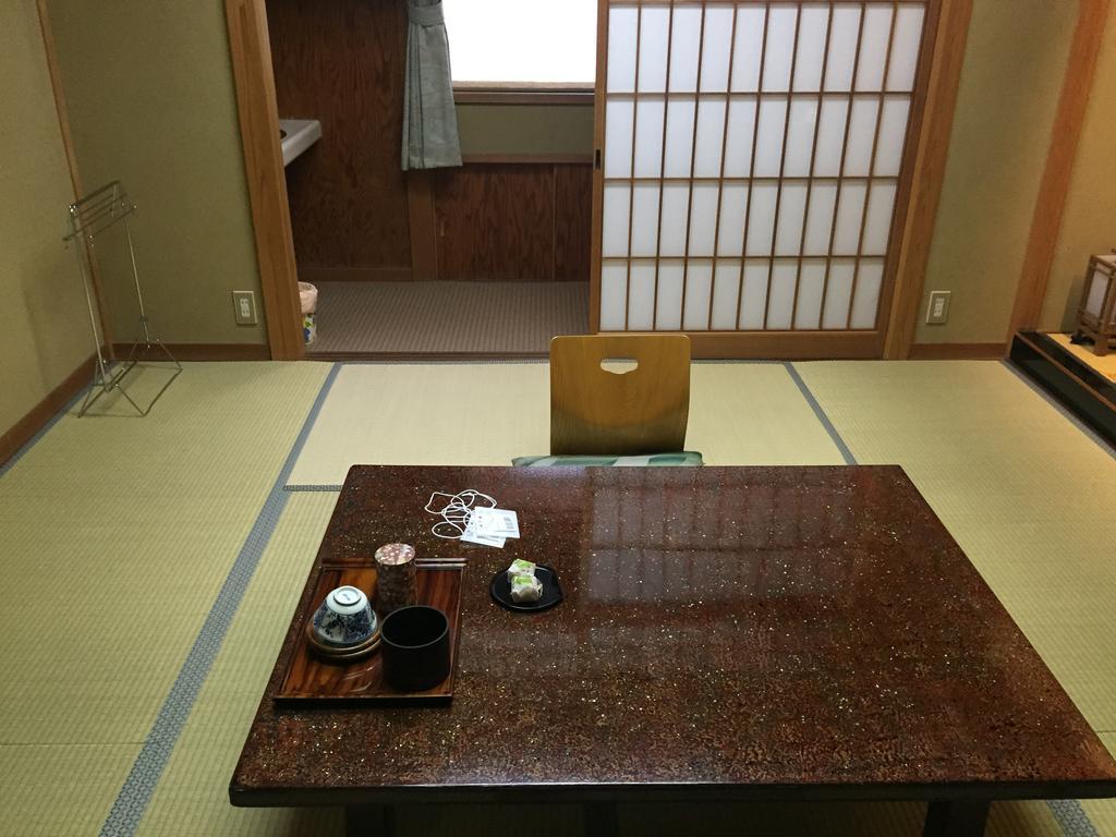 Ryokan Mitsuwa Toyooka  Buitenkant foto